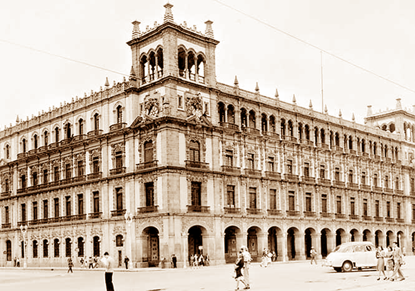 México, creación del gobierno del Distrito Federal (1945)